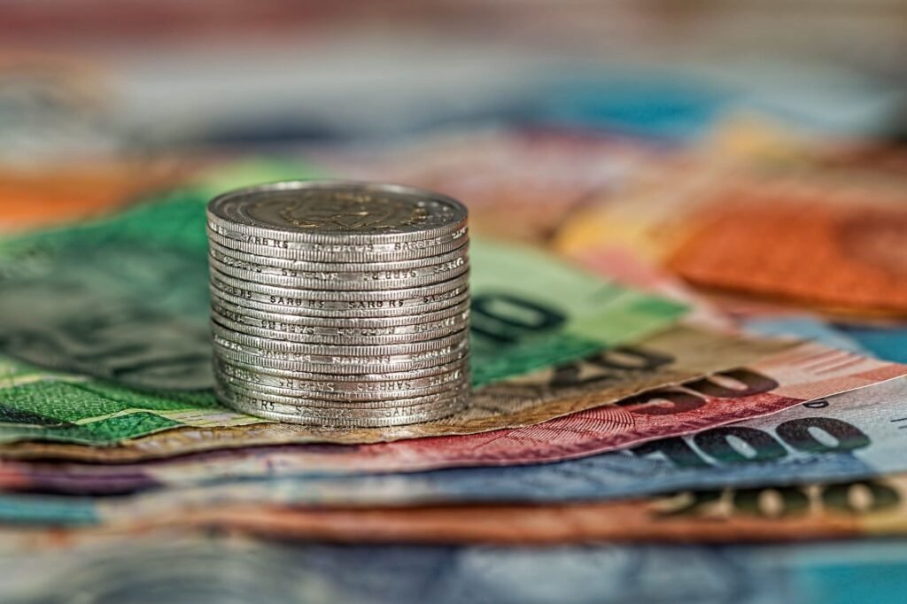 As 3 moedas mais valorizadas do mundo