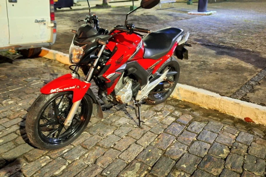 Com quantos quilômetros troca o óleo da moto