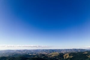 Por Que o Céu é Azul Durante o Dia?